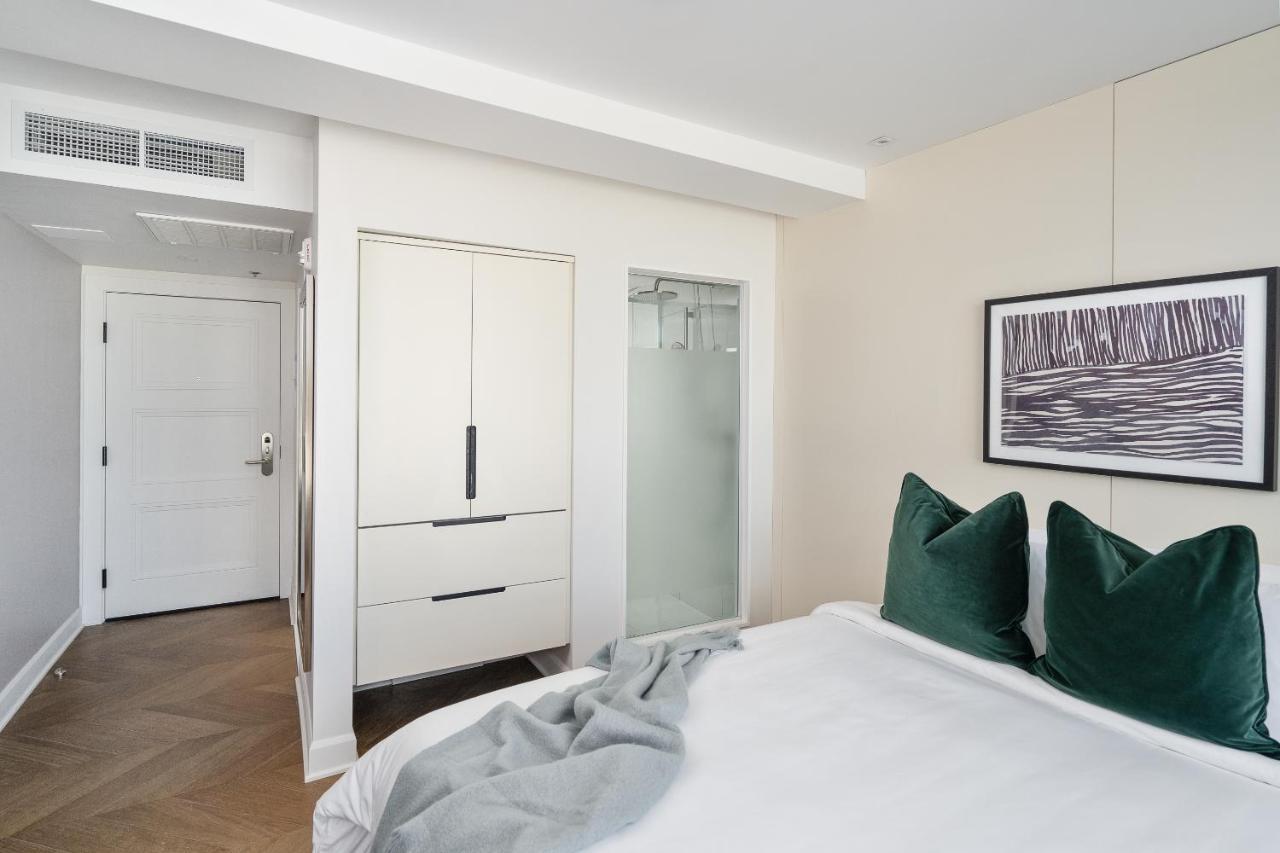 Sonder La Galerie Hotel Монреал Екстериор снимка