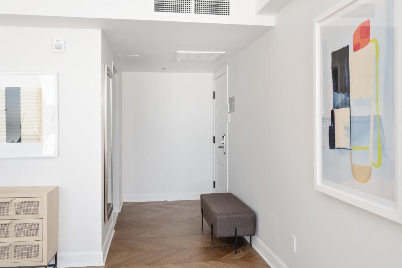 Sonder La Galerie Hotel Монреал Екстериор снимка